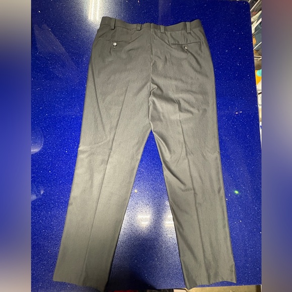 Calvin Klein Men's Gray Flat Front Dress Pants 36/32 -Great condition - Picture 4 of 5